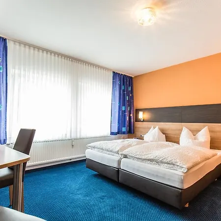 & Reitsportzentrum Kreuth 3*