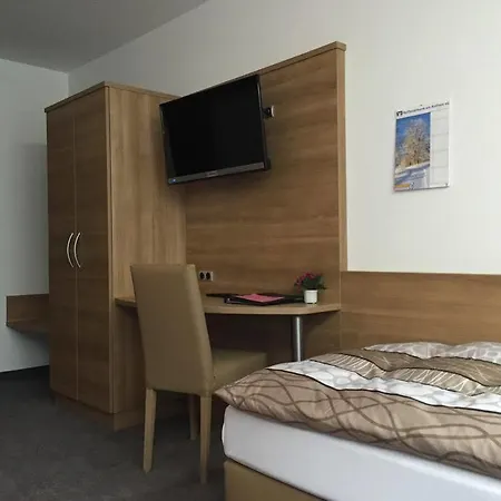 Casa de hóspedes & Reitsportzentrum Kreuth 3*